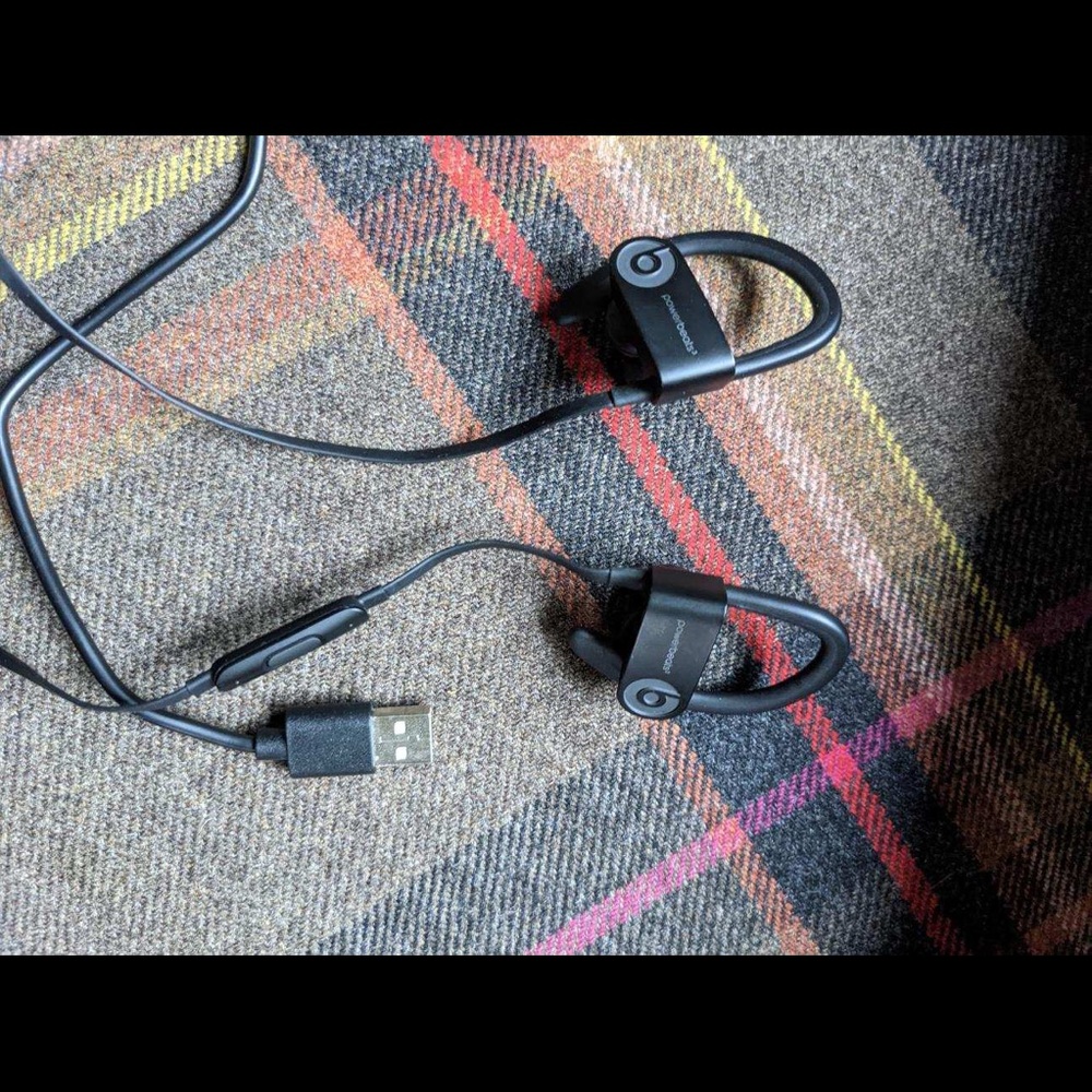 beats Wireless Headphones